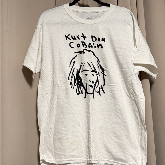 Kurt Cobain White Shirt - Picture 1 of 6